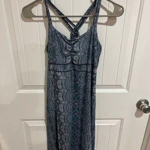 Marmot Blue Patterned Women's Dress Size S Shelf Bra Stretchy Pattern Strappy
